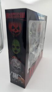 20023 Halloween III Season of the Witch Trick or Treaters (2) (Large) (Small)