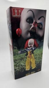 20029 Pennywise Original IT (3) (Large) (Small)