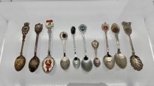 29027 Hundreds of Collector Spoons (10) (Large) (Small)