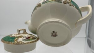 29028 Myott Staffordshire Chelsea Bird Green (3) (Large) (Small)