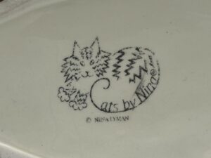 29043 Cats by Nina Siamese Cat Vase or Planter (2) (Large) (Small)
