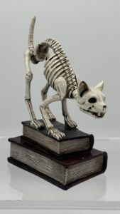 29044 Skeleton Cat on Books Figure (Large) (Small)